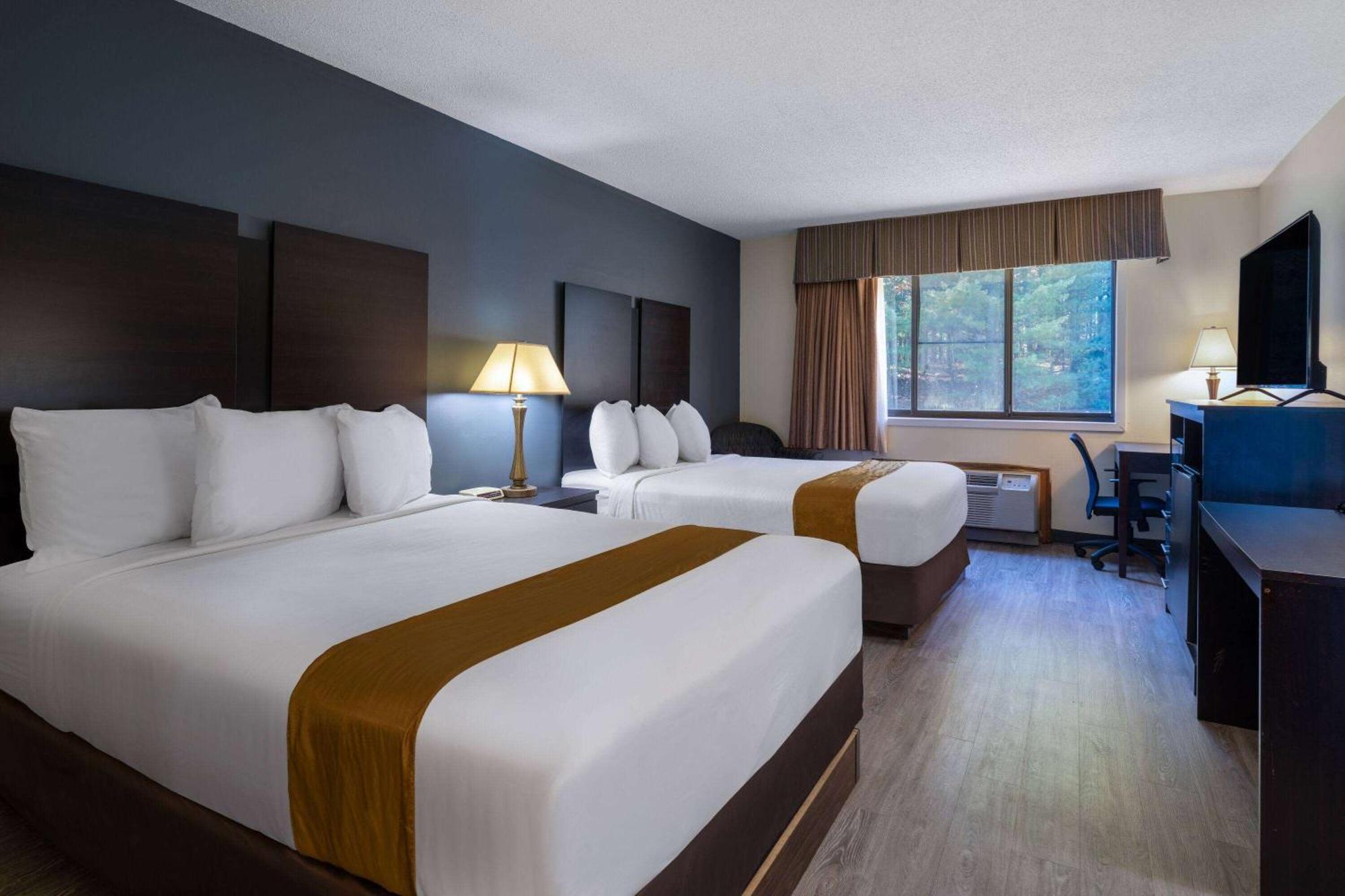 Travelodge By Wyndham Merrill Ngoại thất bức ảnh