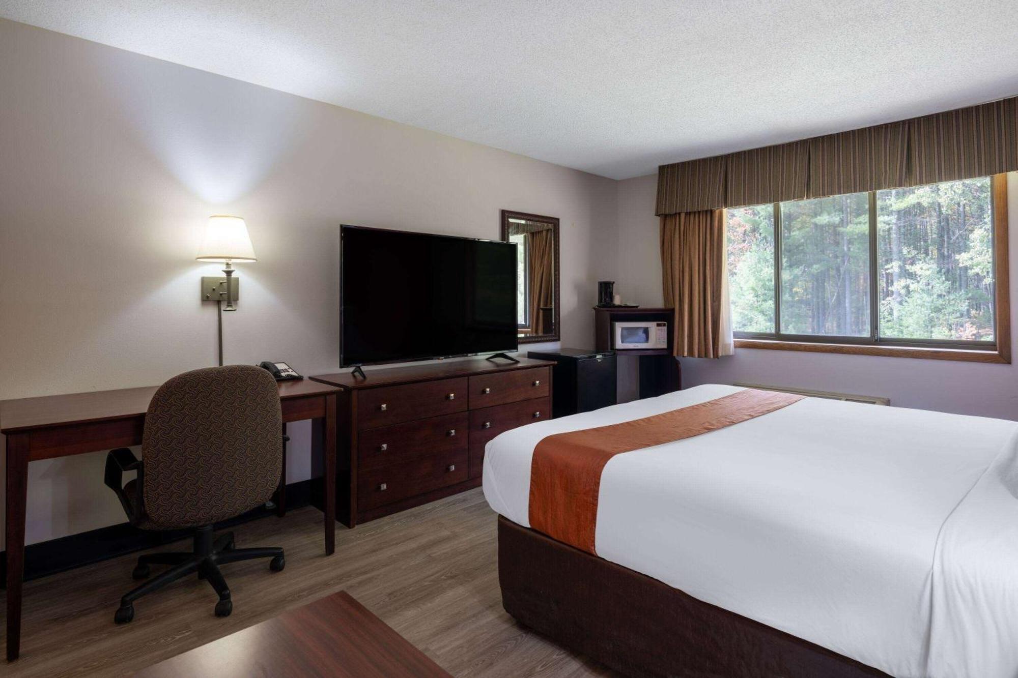 Travelodge By Wyndham Merrill Ngoại thất bức ảnh
