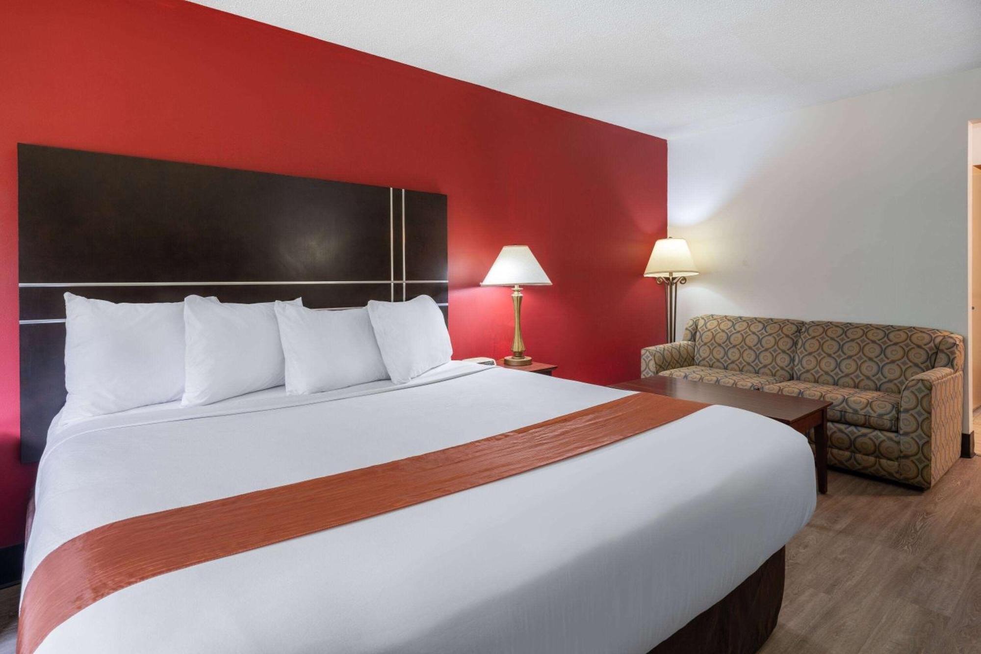 Travelodge By Wyndham Merrill Ngoại thất bức ảnh