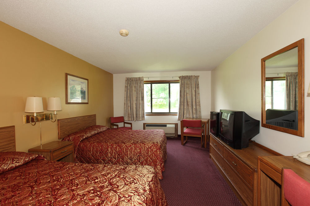 Travelodge By Wyndham Merrill Ngoại thất bức ảnh
